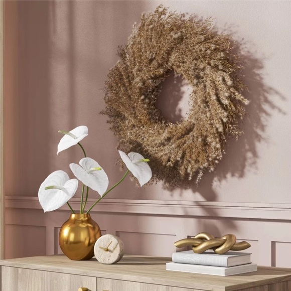 Threshold Pampas Preserved Wreath - Picture 6 of 6